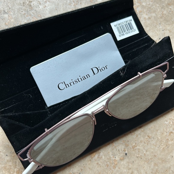 Dior Sunglasses - Picture 2 of 5
